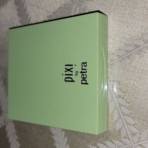 PIXI BY PETRA Nuance Quartette Honey Nectar